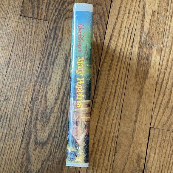 Vintage Old Stock Walt Disney Masterpiece Mary Poppins Sealed Clamshell VHS 1998 - Picture 3 of 7